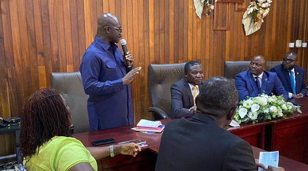 prof. atweneboah chairman of the fund delivering his speech 